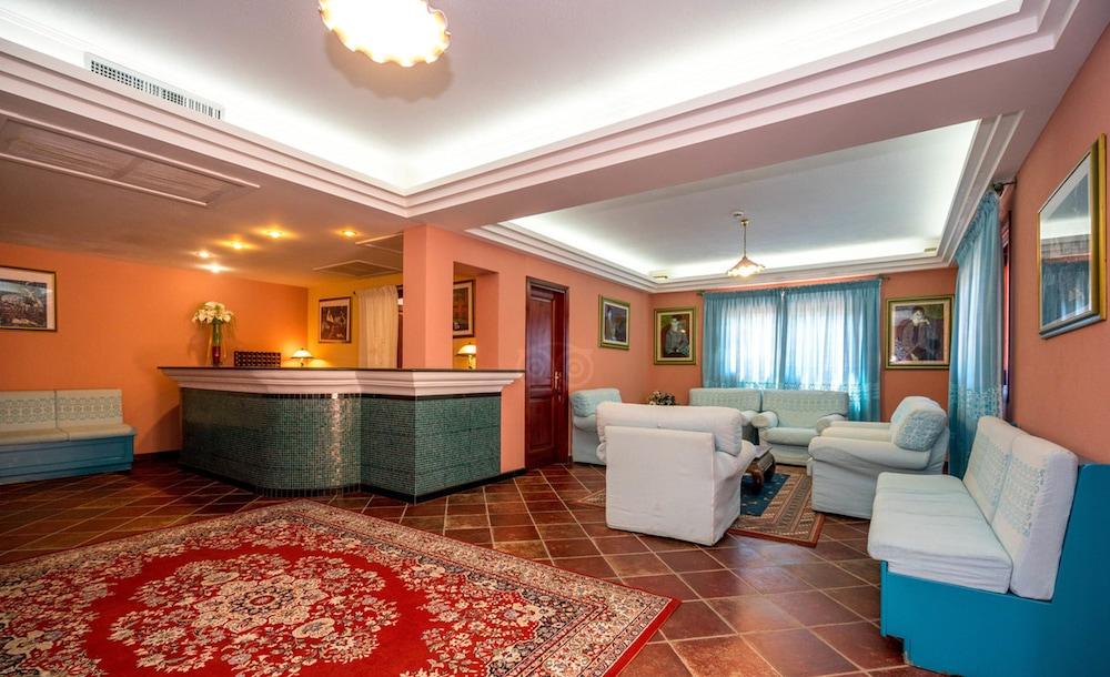 Residence Sos Alinos Cala Liberotto Bagian luar foto
