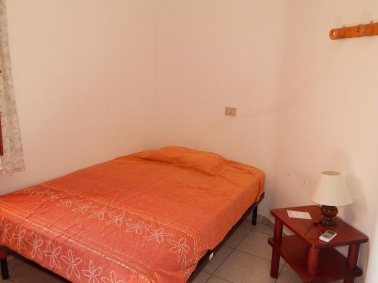 Residence Sos Alinos Cala Liberotto Bagian luar foto